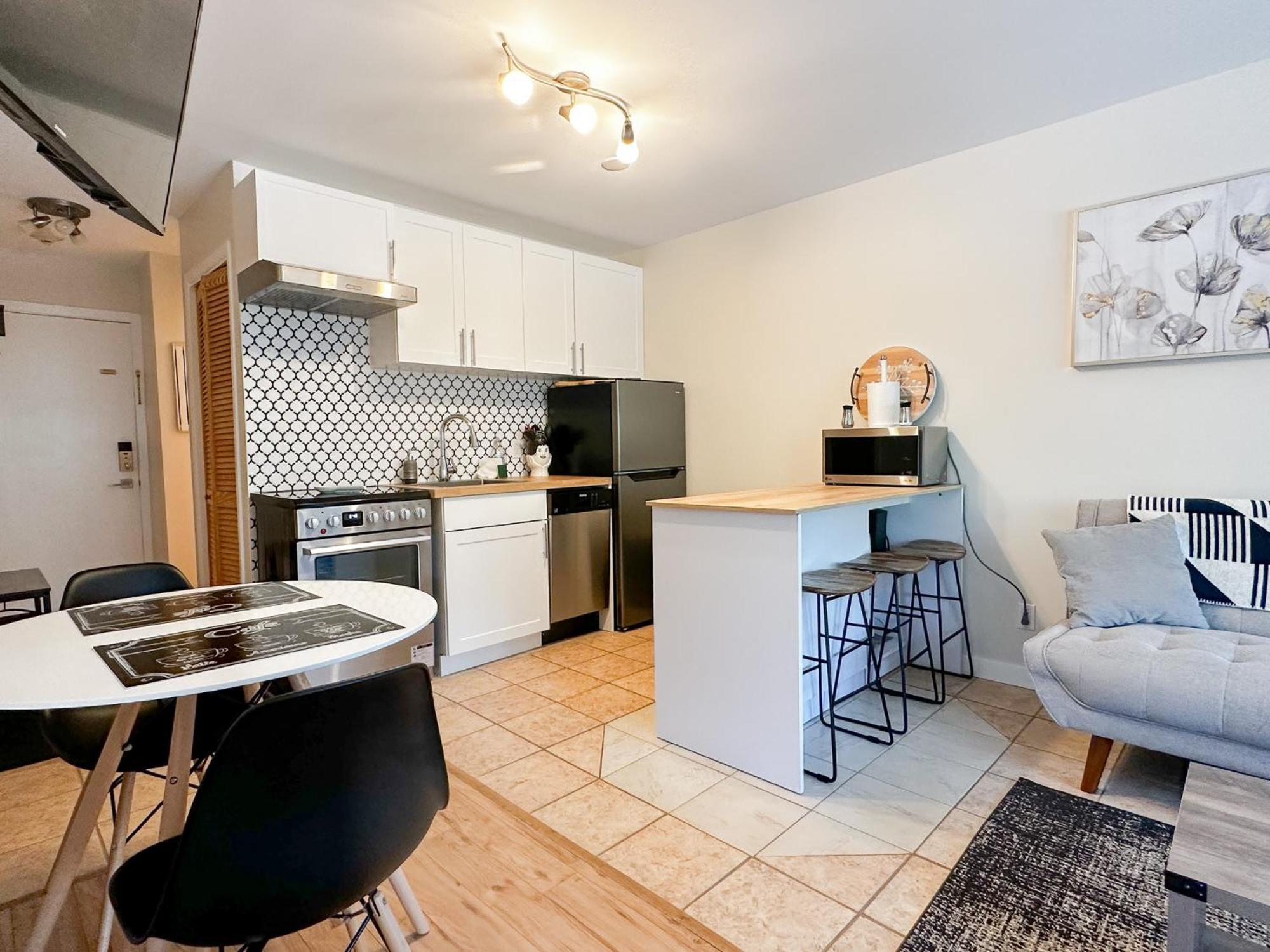 The Alpine Nest - 3 Beds - 4 Guests - Free Parking - Pool Apartment Mont-Tremblant Exterior foto