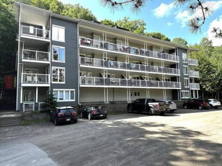 The Alpine Nest - 3 Beds - 4 Guests - Free Parking - Pool Apartment Mont-Tremblant Exterior foto