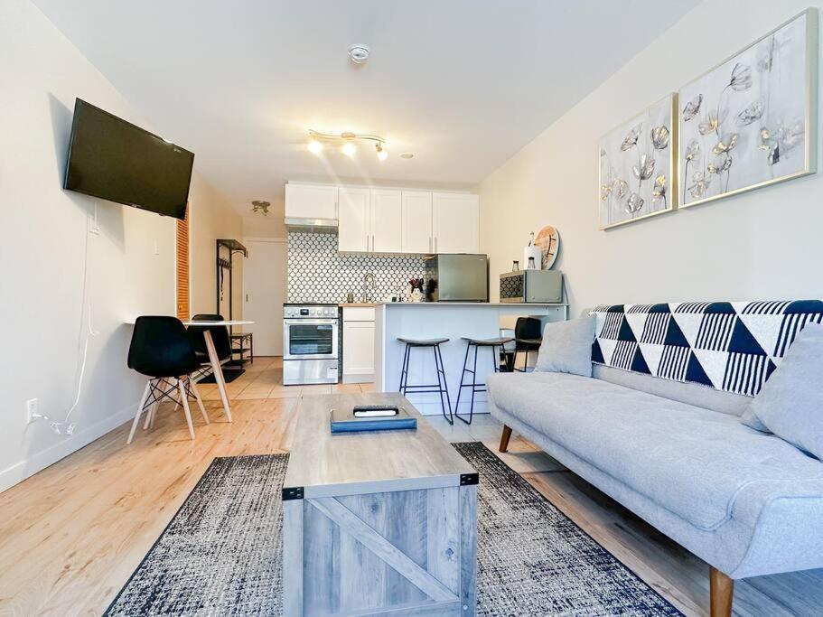 The Alpine Nest - 3 Beds - 4 Guests - Free Parking - Pool Apartment Mont-Tremblant Exterior foto